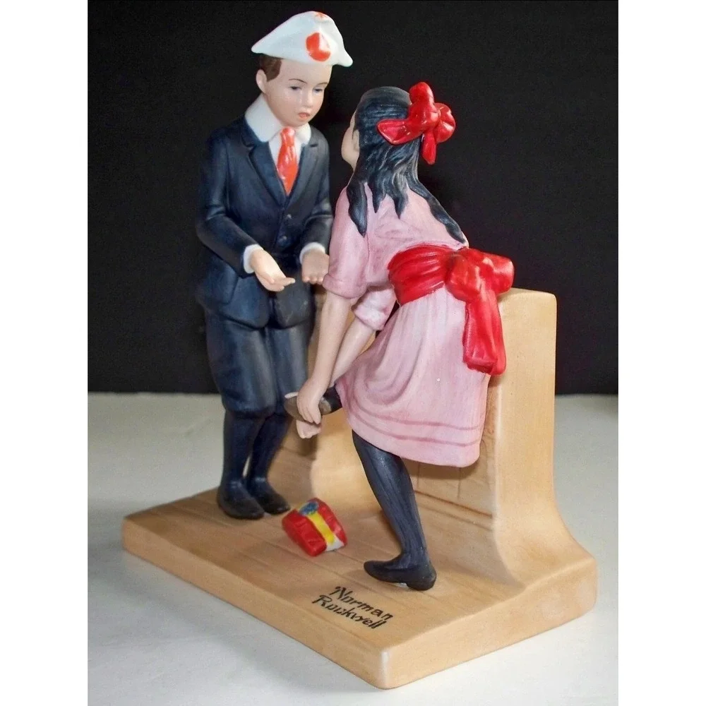 Norman Rockwell First Dance Danbury Mint Porcelain Figurine 1980 Japan Excellent